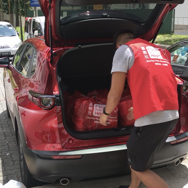 New volunteering opportunity for drivers: door to door food pack deliveries